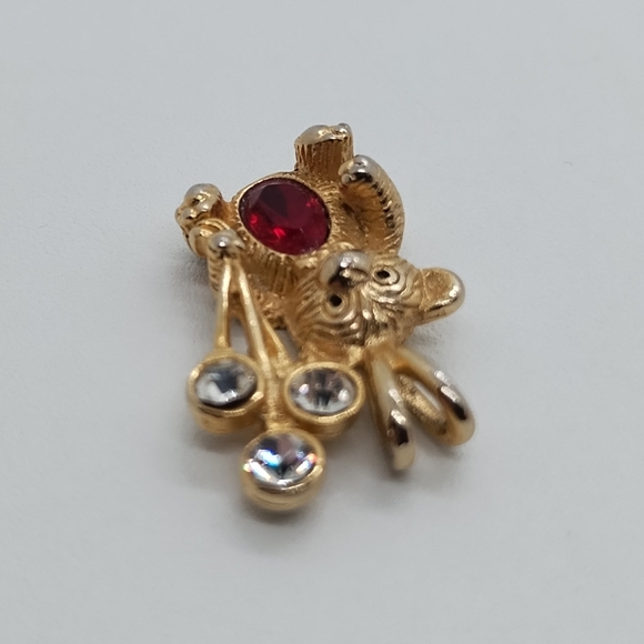 Bear Pendant Signed D.M.99 Gold Tone July Birthstone Red Belly Crystal Balloons - Picture 5 of 15
